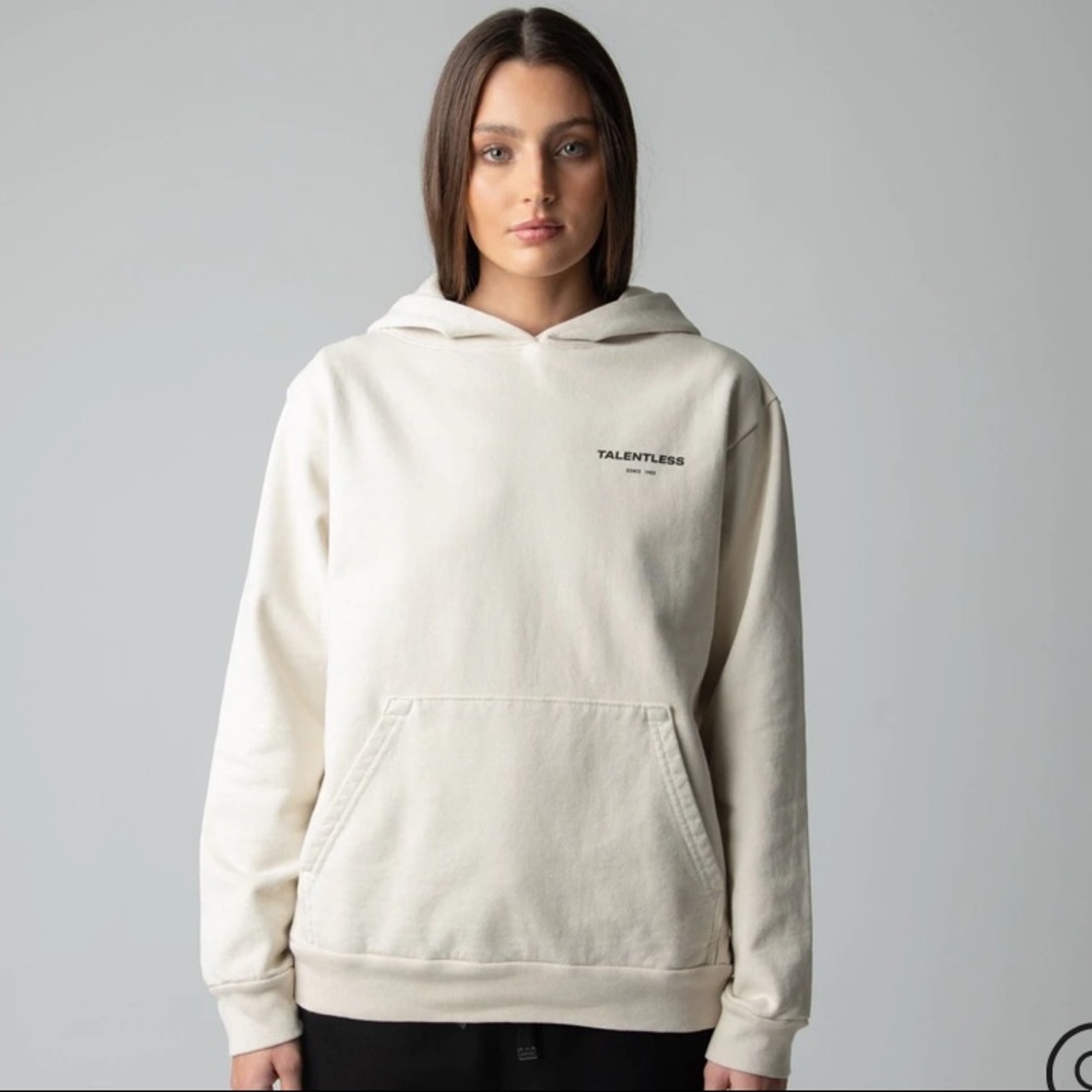 TALENTLESS CIRCLE LOGO HOODIE